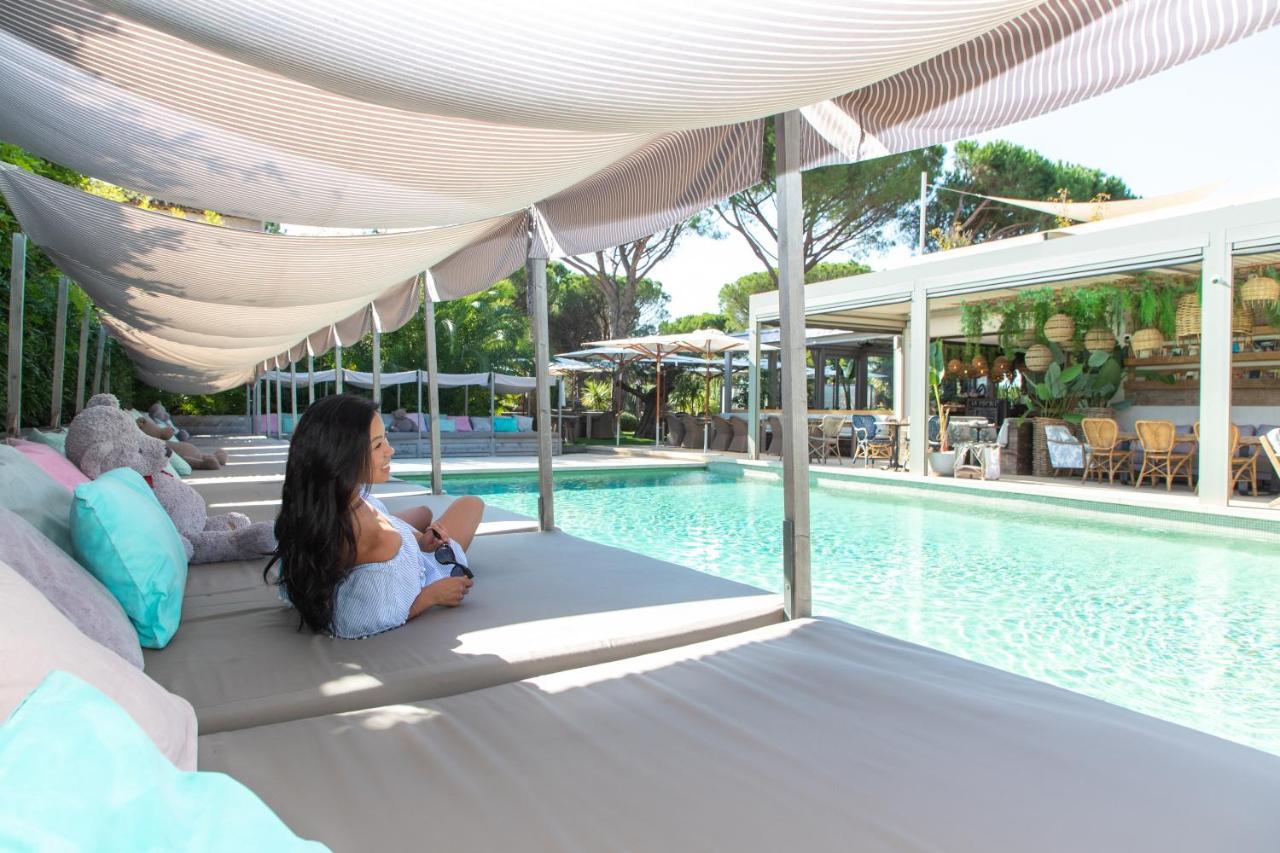 Hotel Font Mourier โคโกแล็ง ภายนอก รูปภาพ