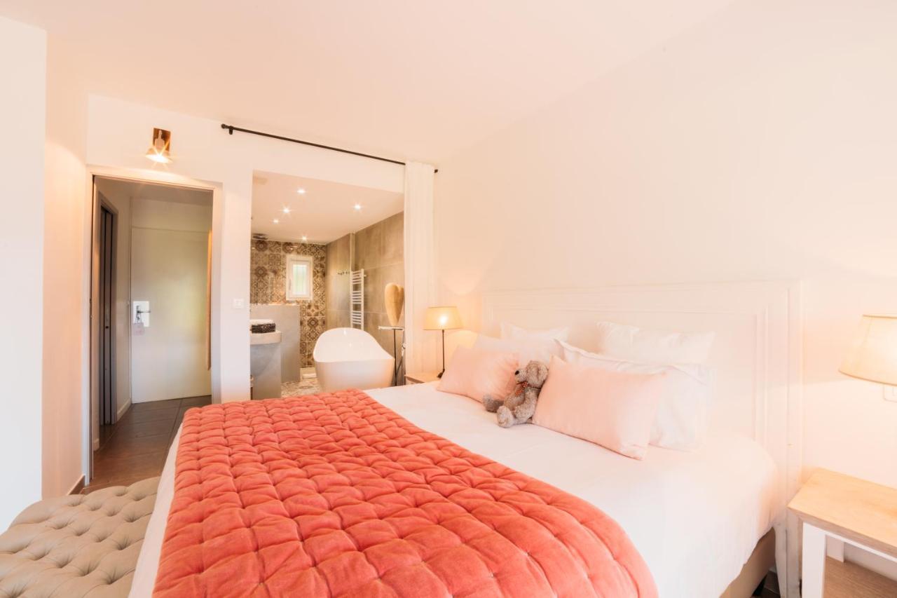 Hotel Font Mourier โคโกแล็ง ภายนอก รูปภาพ