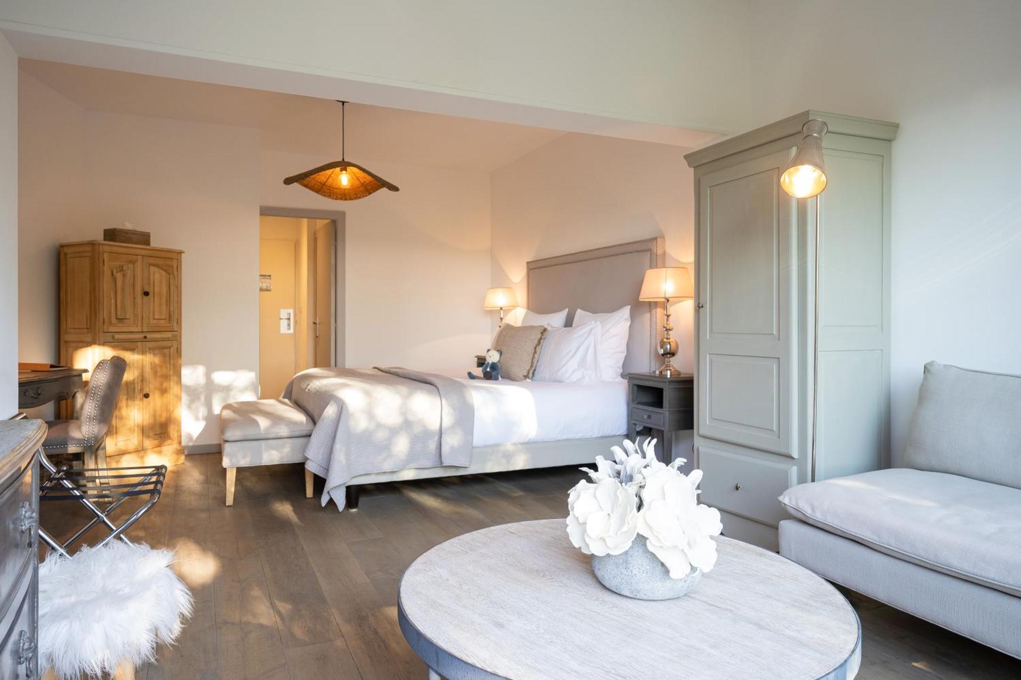 Hotel Font Mourier โคโกแล็ง ภายนอก รูปภาพ