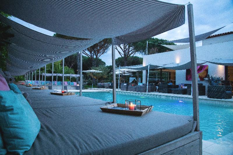 Hotel Font Mourier โคโกแล็ง ภายนอก รูปภาพ
